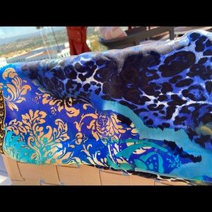 Beautiful 💯 percent Silk scarf Made in Turkey